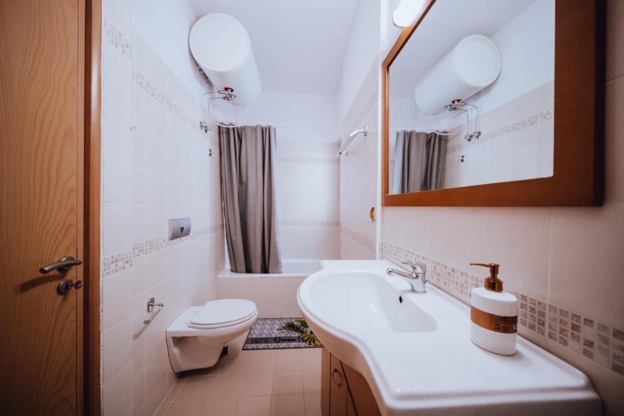 Iliotti Apartments Rhodes City Extérieur photo